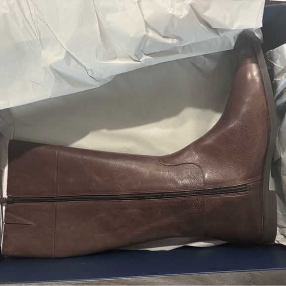 Cole Haan boots - Picture 4 of 5